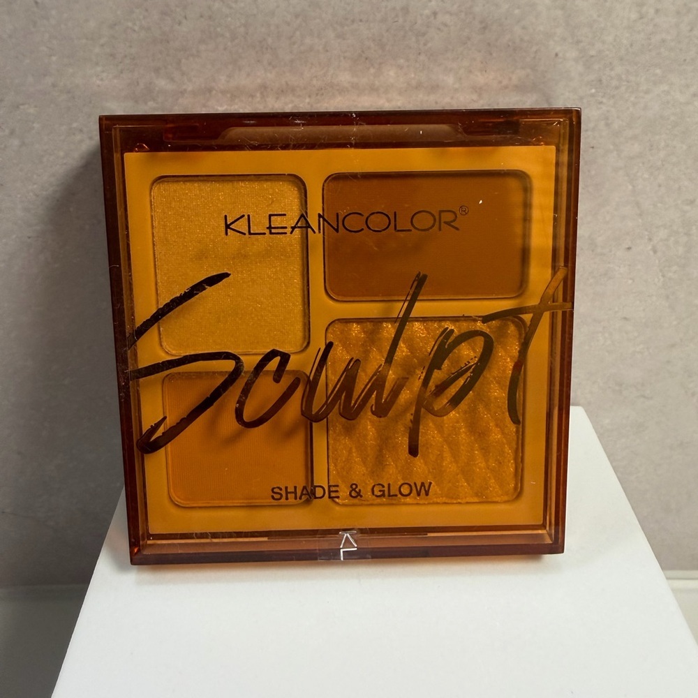 💚4/$10 Kleancolor Sculpt Shade & Glow Palette